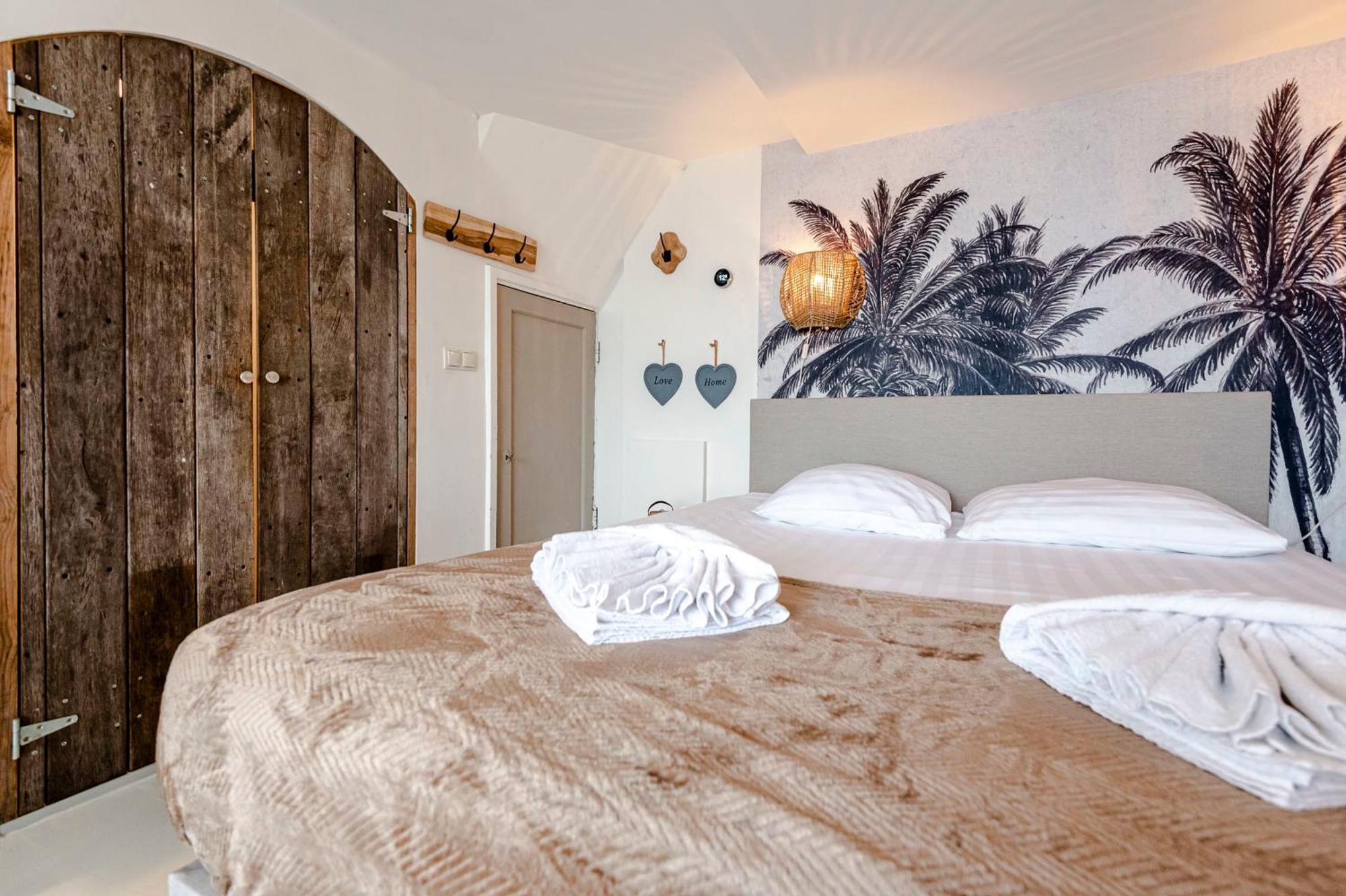 View With A Room Zandvoort With Private Parking Esterno foto