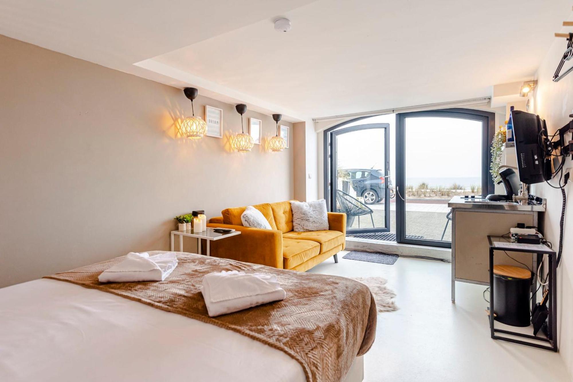 View With A Room Zandvoort With Private Parking Esterno foto